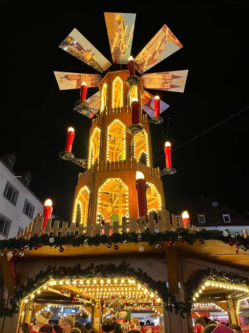 Enjoyable Advent tour: champagne, cookies & mulled wine in Würzburg - Enjoyable Advent Tour in Würzburg: Champagne, Cookies & Mulled Wine