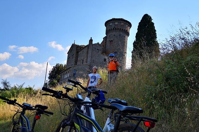 Enobike tour to Lake Corbara and Titignano Castle - Pacing, Physical Effort, and Suitability