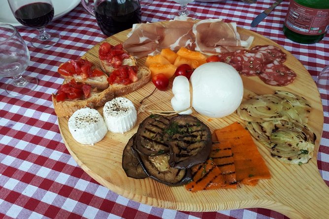 Enogastronomic Day in a Farm - Tasting of local products - Discover a Taste of Rural Sorrento on an Enogastronomic Farm Tour