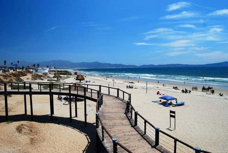 Ensenada: Beach and Bar Experience - Family-Friendly Beach Activities and Relaxation