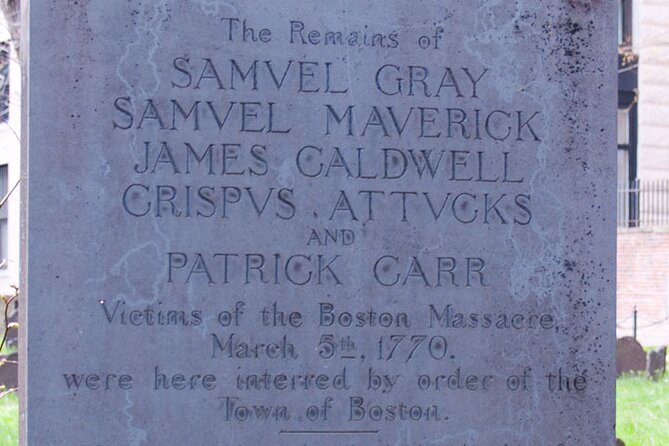 Entire Freedom Trail Walking Tour: Includes Bunker Hill and USS Constitution - Witnessing the Battle of Bunker Hill and Naval Heritage