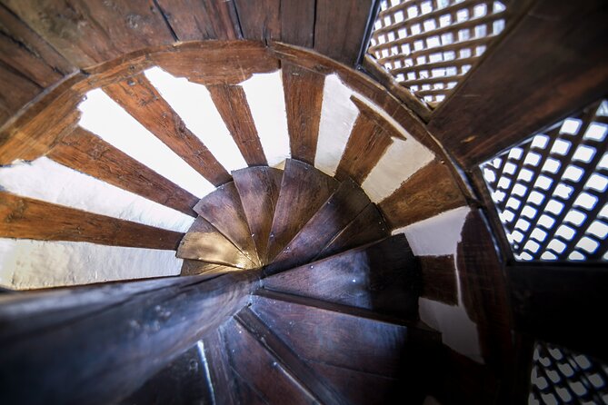 Entrance Ticket for Students in La Casa de los Balcones - La Casa de los Balcones Compared to Other Tenerife Attractions