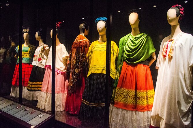 Entrance to Frida Kahlo Museum with Written Guide - Frequently Asked Questions