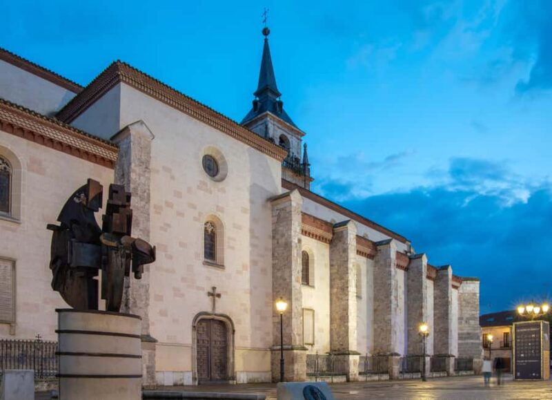 Entrance to the Cathedral of San Bernardo in Alcalá de Henares - Discover Alcalá’s Historic Cathedral and Monastery in a One-Day Tour