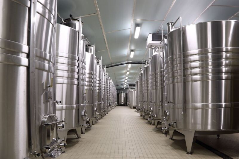 Epernay: Guided Tour of Champagne Cellar with Tastings - Logistics and Meeting Points in Epernay