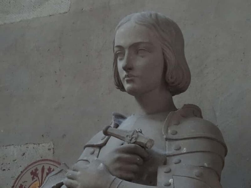 Epernay: Private Guided Tour of the Heart of Champagne - Hidden Gems and Local Highlights