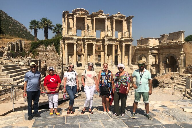 Ephesus and Terrace houses Tour from Izmir / Cruisers only - Authentic Turkish Lunch at a Weaving School