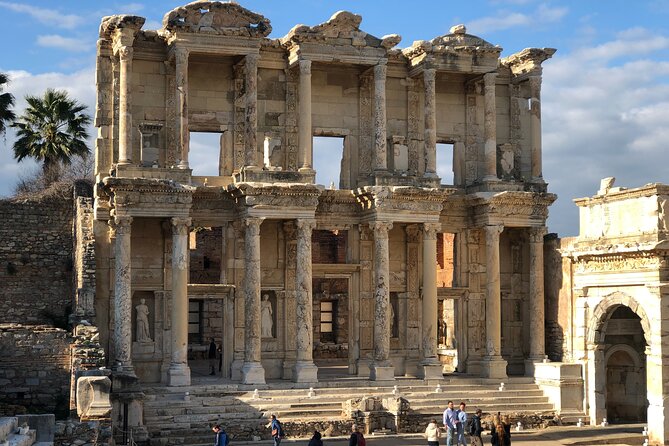 Ephesus and Terrace houses Tour from Izmir / Cruisers only - A Practical Choice for Ephesus Enthusiasts