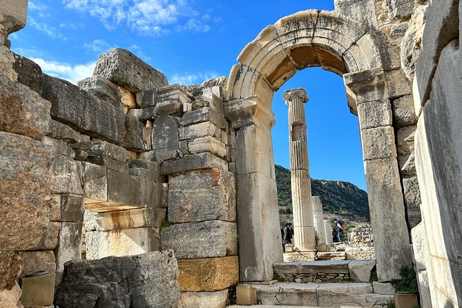 Ephesus and Virgin Mary Private Tour with Skip the Line Access - Quality and Comfort of the Tour Experience
