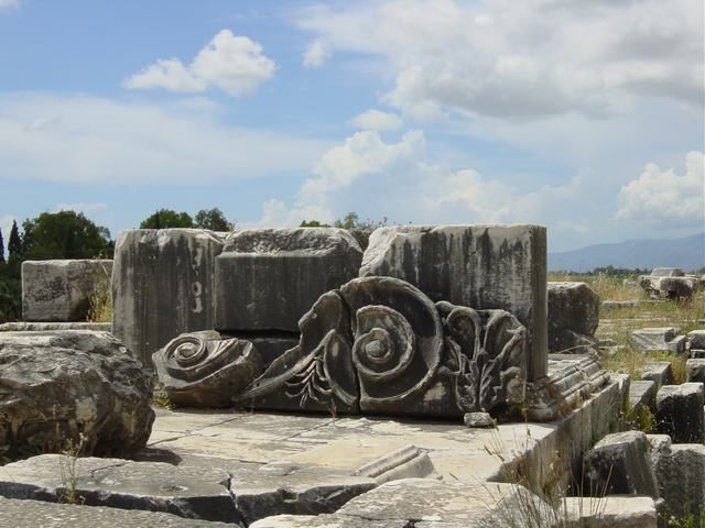 Ephesus, Priene, Miletos and Didyma Tour - Priene: Overlooking the Meander Valley