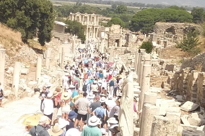 Ephesus Private Tours from izmir hotels and izmir port or airport - Visiting Virgin Mary’s House and the Artemis Temple