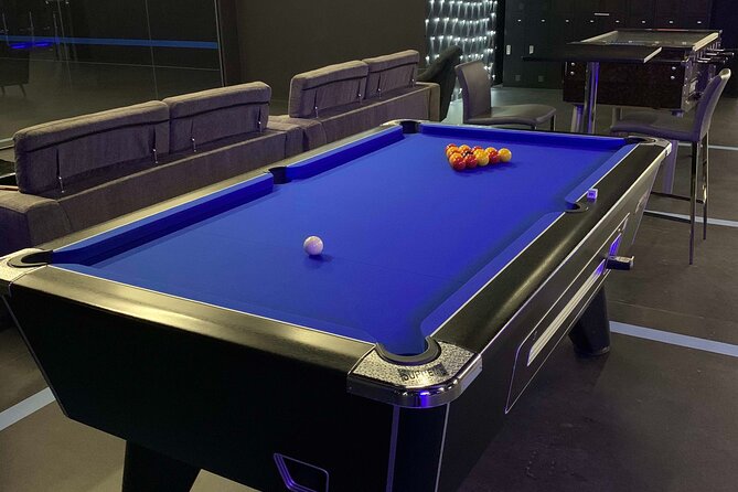 Epic 60 Minute Free-Roam Virtual Reality Experience at Navrtar - Practical Details: Booking, Accessibility, and Service