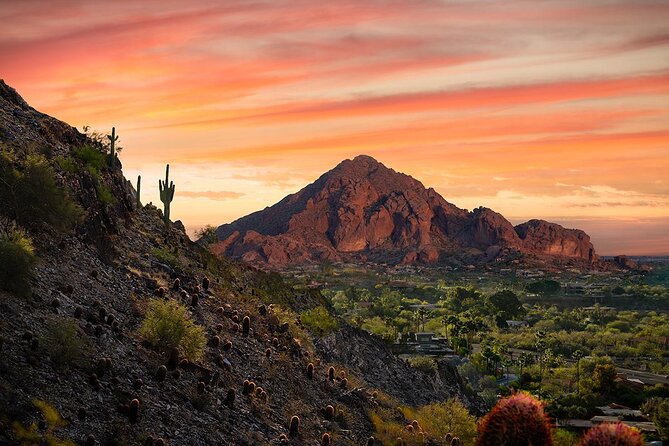 Epic Camelback Mountain Guided Hiking Adventure in Phoenix, Arizona - Explore Camelback Mountain with a Guided Hiking Adventure in Phoenix