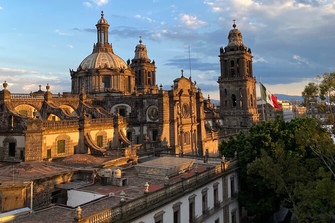 Epic Centro Histórico Walking Tour - Discover the Heart of Mexico City with the Epic Centro Histórico Walking Tour