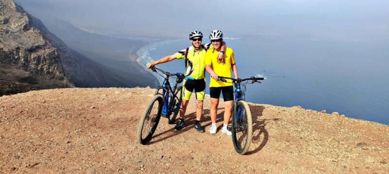 Epic E-Bike Tour: From North to South, Discover Lanzarote Like Never Before - Practical Details and Group Size