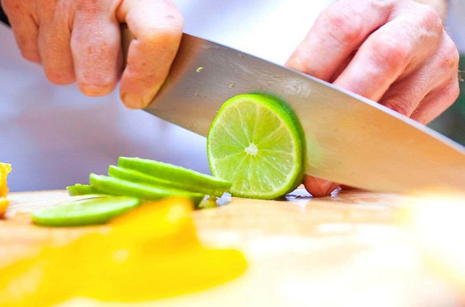 Epic Pad Thai Cooking Class in Denver - The Venue and Group Size for an Intimate Experience