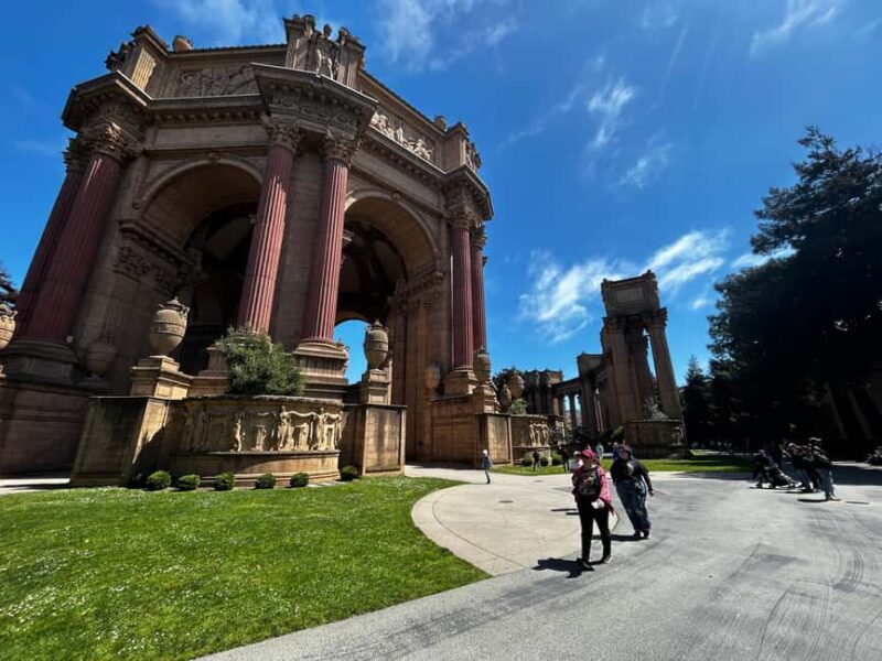 Epic San Francisco Views Urban Hiking Tour  City and Nature - Discovering Private Luxury Neighborhoods and Local Secrets