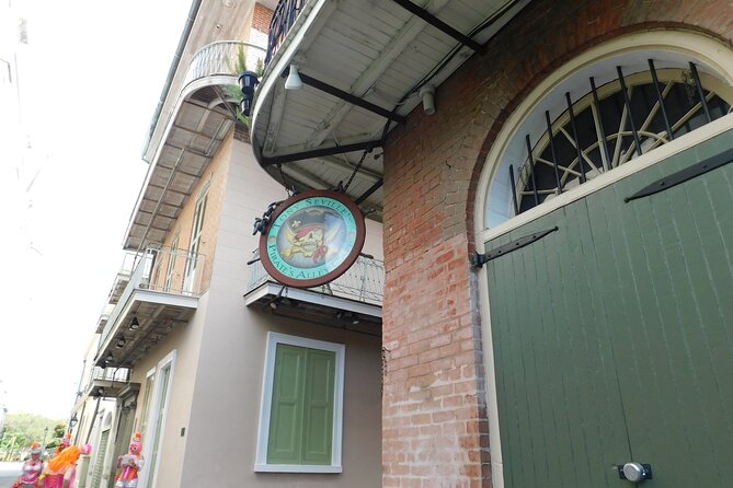 Eras of New Orleans: A History Lover's Walking Tour - Starting Point in the French Quarter at Witches Brew Gallery