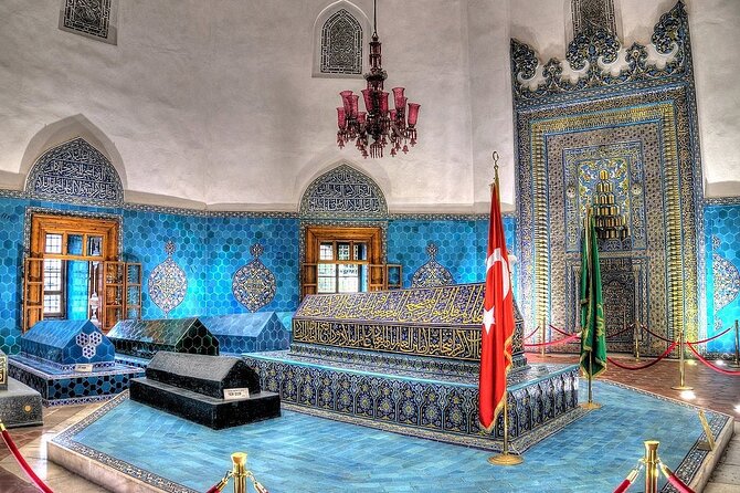 Ertugrul Gazi Tomb, Sogut and Bilecik Tour - Daily from Istanbul - Visiting the Ertugrul Gazi Tomb and Tribute Monuments