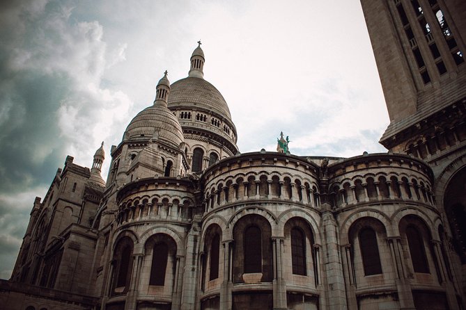 Escape game inside the Sacré-Coeur - Guides Who Make the Difference