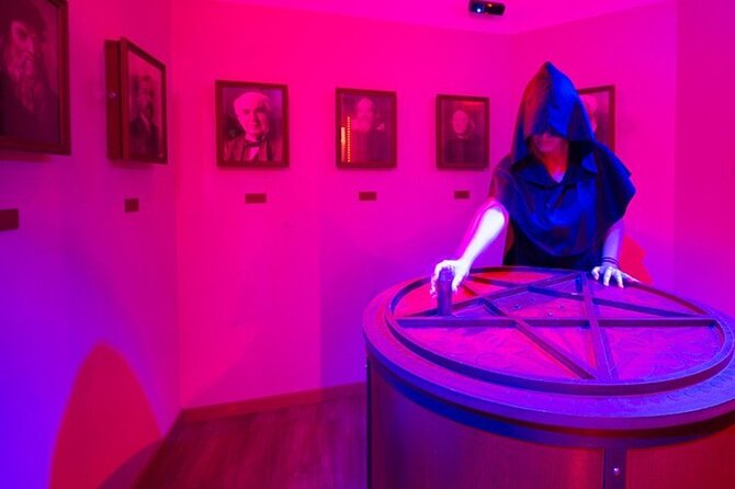 Escape Hunt Experience - What to Expect During the Escape Room Challenge