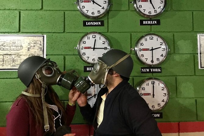 Escape Room in Guadalajara: Save the World in a Bunker - A Unique Challenge in Guadalajara: Save the World in a Bunker
