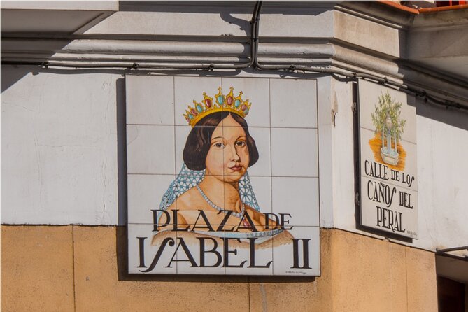 Escape the Inquisition in Madrid Exploration Game - Key Points