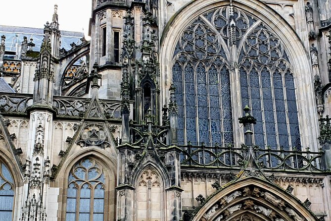 Escape Xperience Den Bosch: the Mystery of Hieronymus Bosch - Exploring Jeroen Bosch Tuin and the Garden of Art