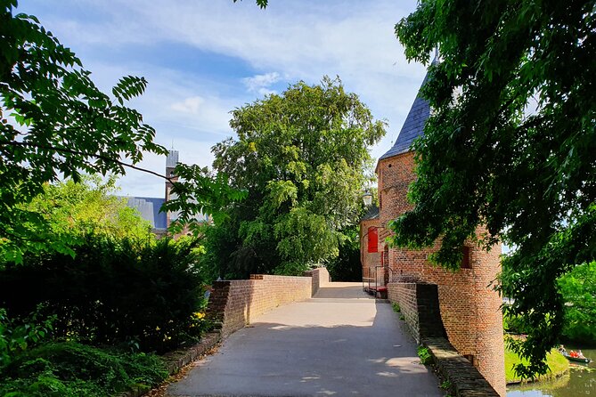 Escape Xperience in Amersfoort: Legends and Folk Tales - Exploring the Muurhuizen and the City’s Stone Houses