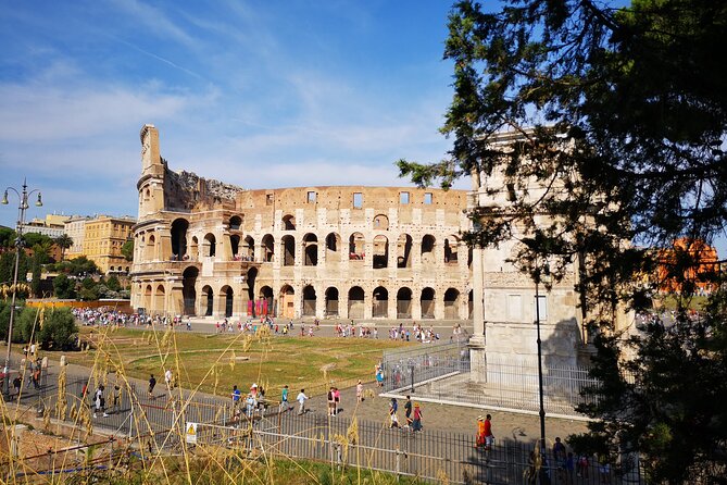 Esclusive Colosseum Tour with Roman Forum & Palatine Hill Access - Exploring the Roman Forum’s Political and Commercial Heart