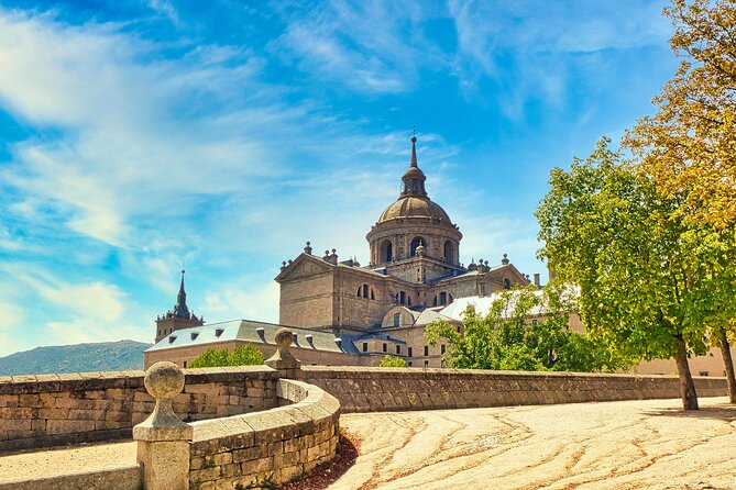 Escorial & Valley Half-Day Morning Tour from Madrid - Discovering the Historic Monastery of El Escorial