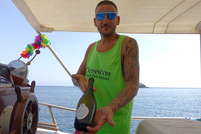 Escursioni in barca Taormina Giardini Naxos Isola bella - Swimming and Free Time in the Clear Waters