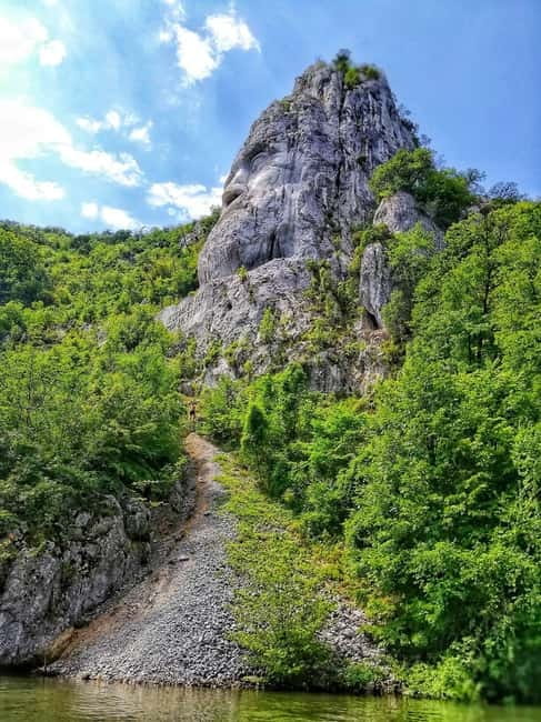 Eselnita: Boat Cruise on the Danube River - Who Will Enjoy This Danube Cruise?