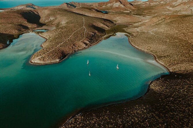 Espiritu Santo Island Tour - Relaxing at Balandra Beach and Photo Opportunities