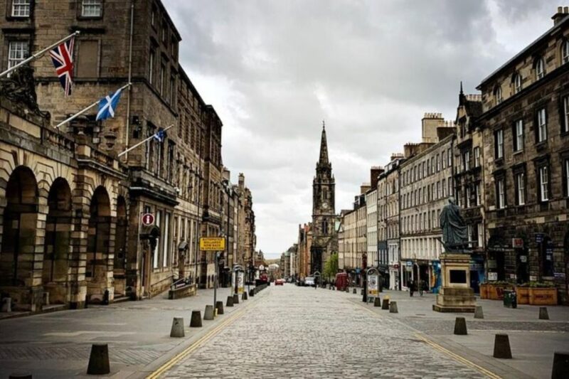 Essence of Edinburgh: Private Half Day Sightseeing Tour - Booking and Cancellation Policies