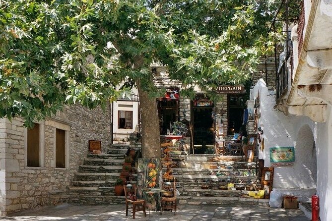 Essence of Naxos Tour - Starting at the Bellonia Tower with a Photo Stop