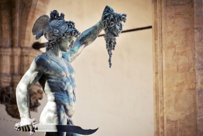 Essential Florence Walking Tour to discover its history - Exploring Florence’s Architectural Diversity