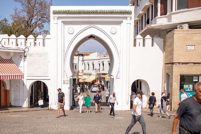 Essential Tangier excursion 1 day - Free Time at Plaza de los Cañones