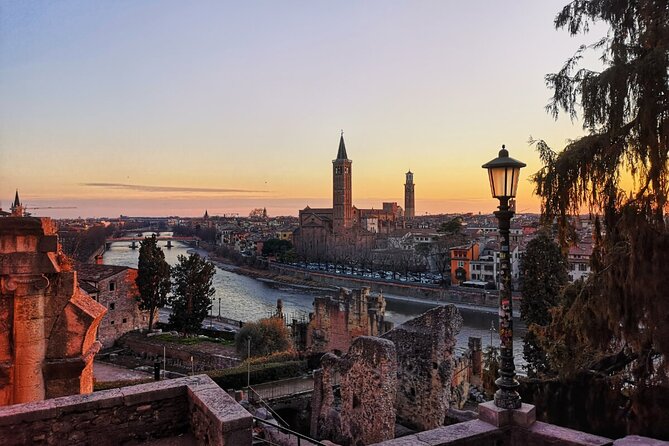 Essential Verona Private Tour including the Arena - Exploring Verona’s Medieval Piazzas and Bridges