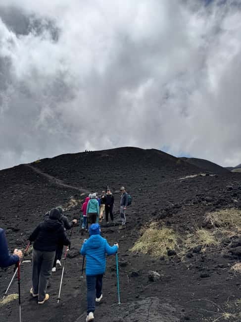 Etna: 2002 Eruption Craters Guided Hiking Tour - Discovering Mount Etna’s 2002 Eruption Craters