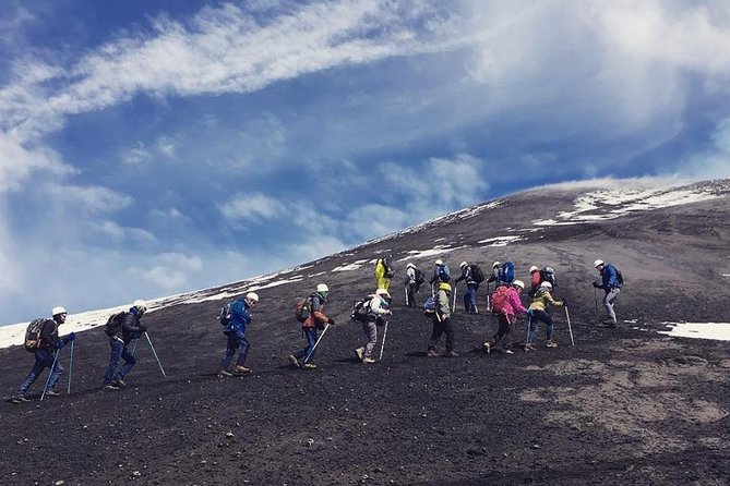Etna Alcantara tour: the majestic lava landscape - The Experience of the Guide-led Hike and Commentary