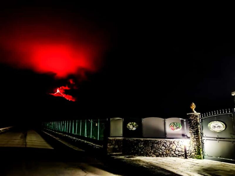 Etna Aromatic Experience: Scents of Sicily and Signature Flavors - Explore the Aromatic Herbs at Mount Etna’s Foot