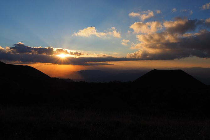 Etna at sunset - 4x4 tour with Sicilian sweet aperitif - Sunset Views and Aperitif at 6,500 Feet