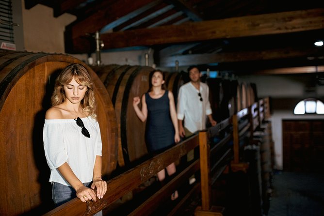 Etna Countryside Food & Wine Lovers Tour (Small Group or Private) - Lunch at the Antique Farmhouse