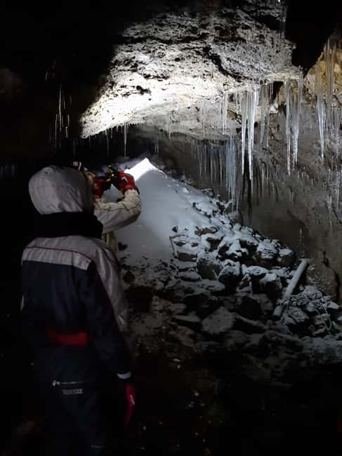 Etna: Jeep excursion and hike suitable for everyone. Free shoes and jacket - Exploring the Volcanic Cave with Free Helmets and Lamps