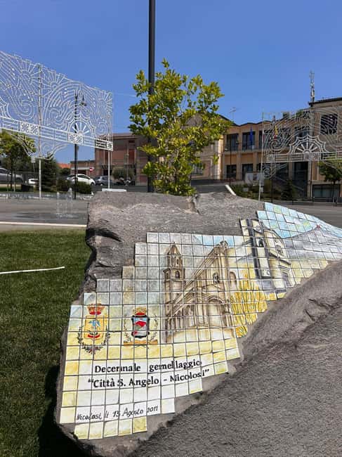 Etna: open bus tour and honey tasting, leaving from Catania - Who Will Love This Experience