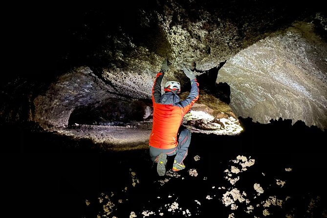 Etna private tour in 4x4 & Sicilian food farm experience - Explore Mount Etna in a Private 4x4 with Authentic Sicilian Tastes