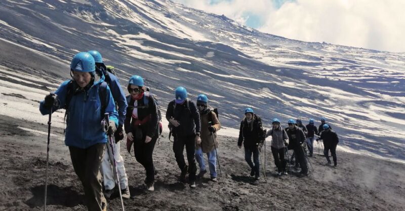 Etna South: High Altitude Winter Trek with an Alpine Guide - Scenic Stops on the Route: Valle del Bove and Craters