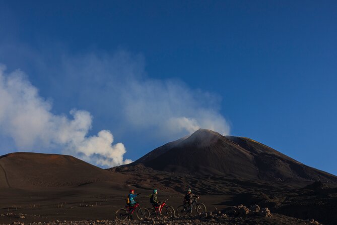 Etna Summit Excursion E-BIke - Reaching the Spectacular Summit Viewpoint