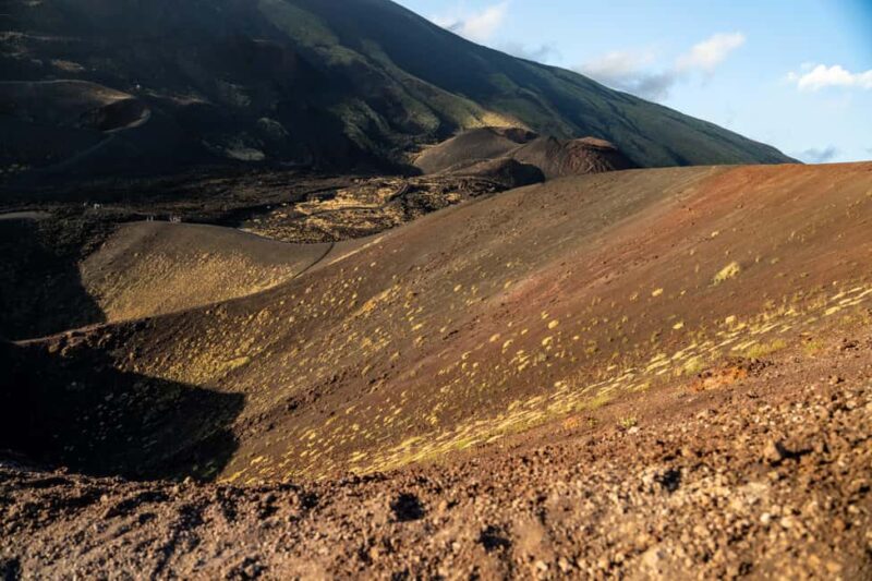 Etna Sunset Tour: Volcano trek, Cave & tasting from Catania - Comparing This Tour to Other Mount Etna Experiences
